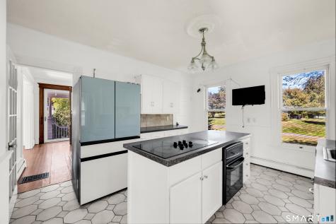 1476 Poquonock Avenue Windsor CT 06095