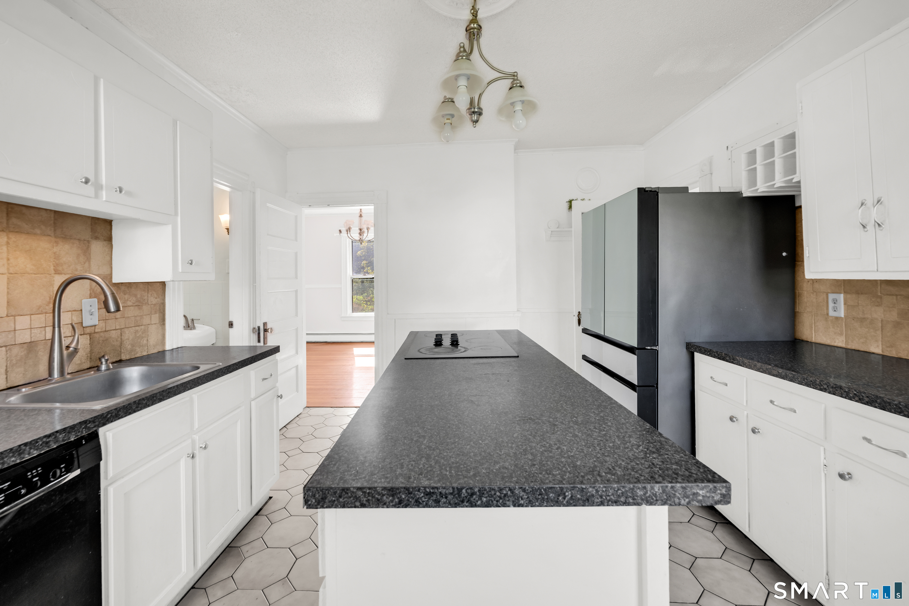 1476 Poquonock Avenue Windsor CT 06095