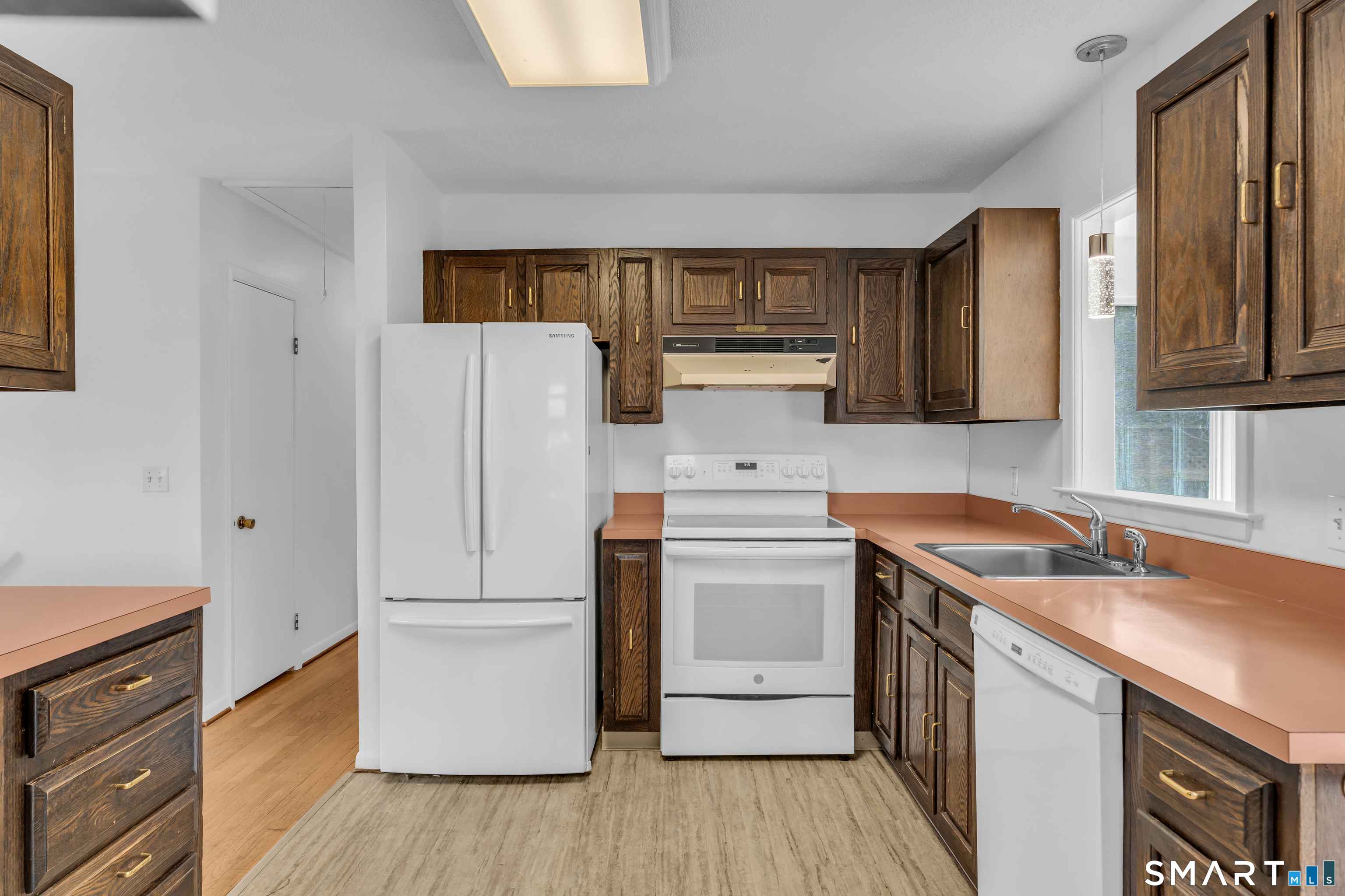 282 Millstone East Road Waterford CT 06385