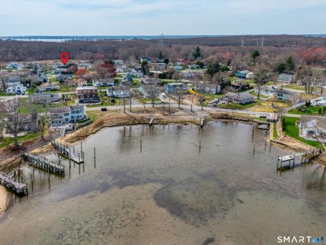 282 Millstone East Road Waterford CT 06385
