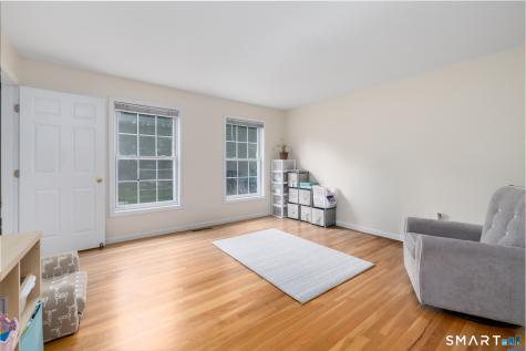 15 Sarah Drive Oxford CT 06478