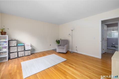15 Sarah Drive Oxford CT 06478