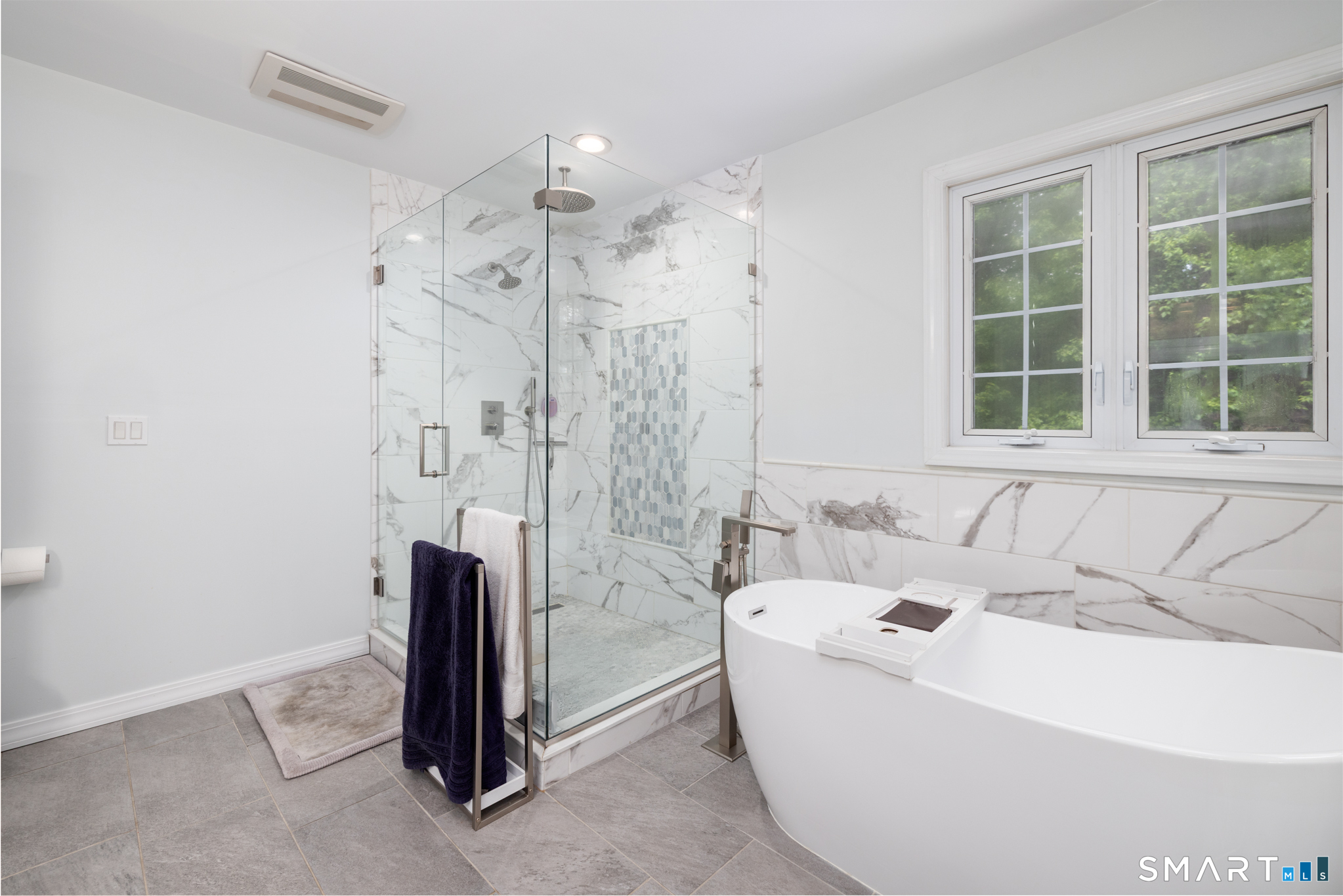 15 Sarah Drive Oxford CT 06478
