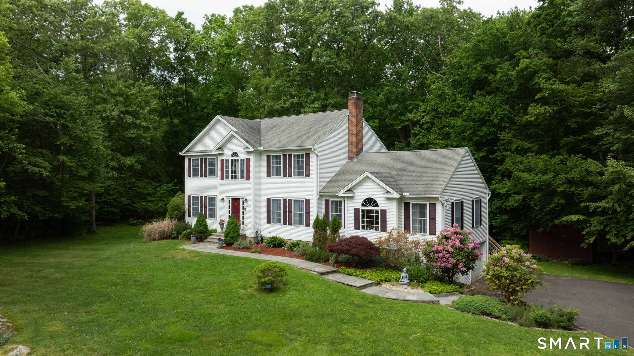 15 Sarah Drive Oxford CT 06478