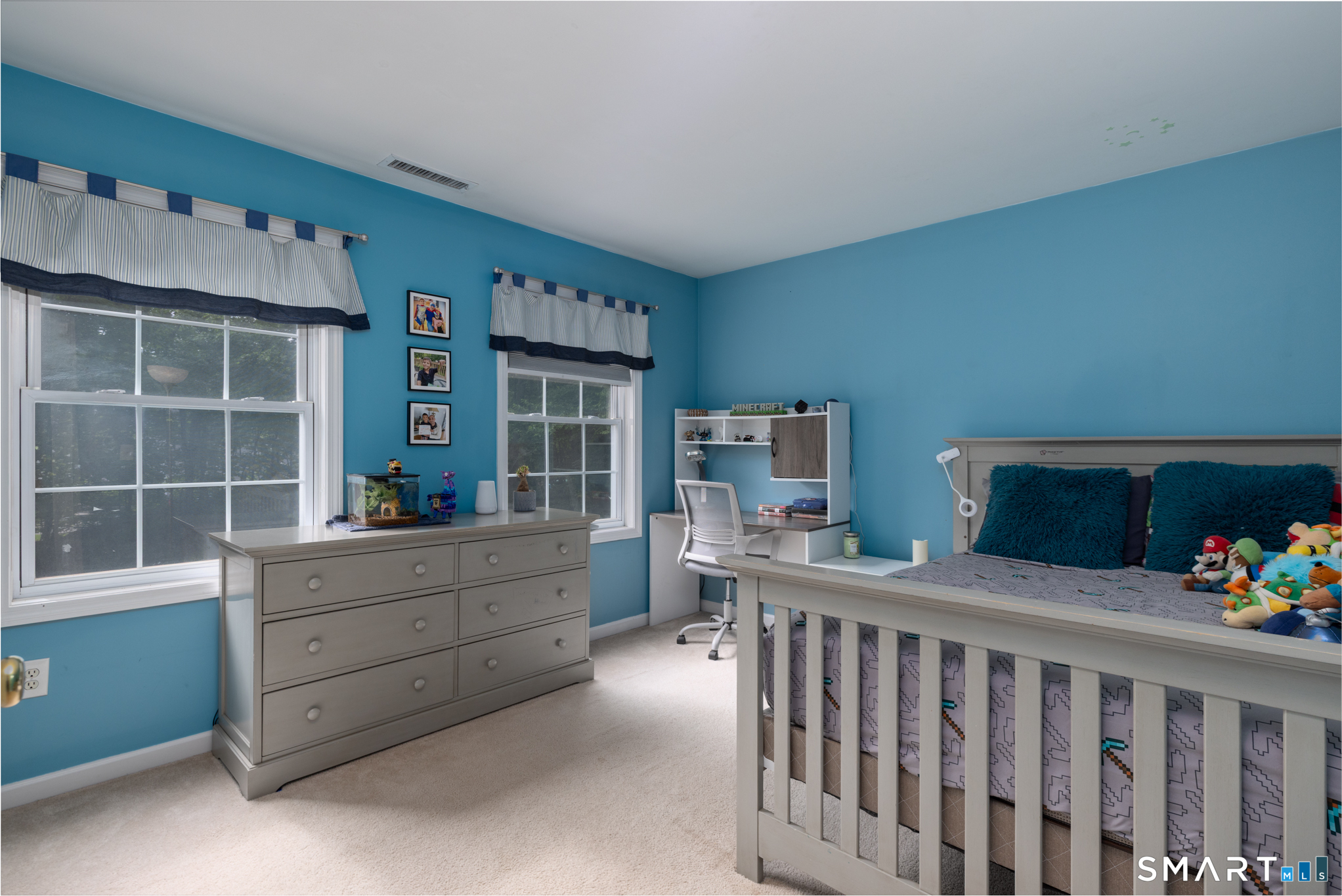15 Sarah Drive Oxford CT 06478