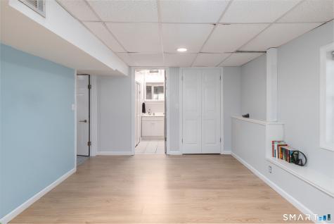 15 Sarah Drive Oxford CT 06478