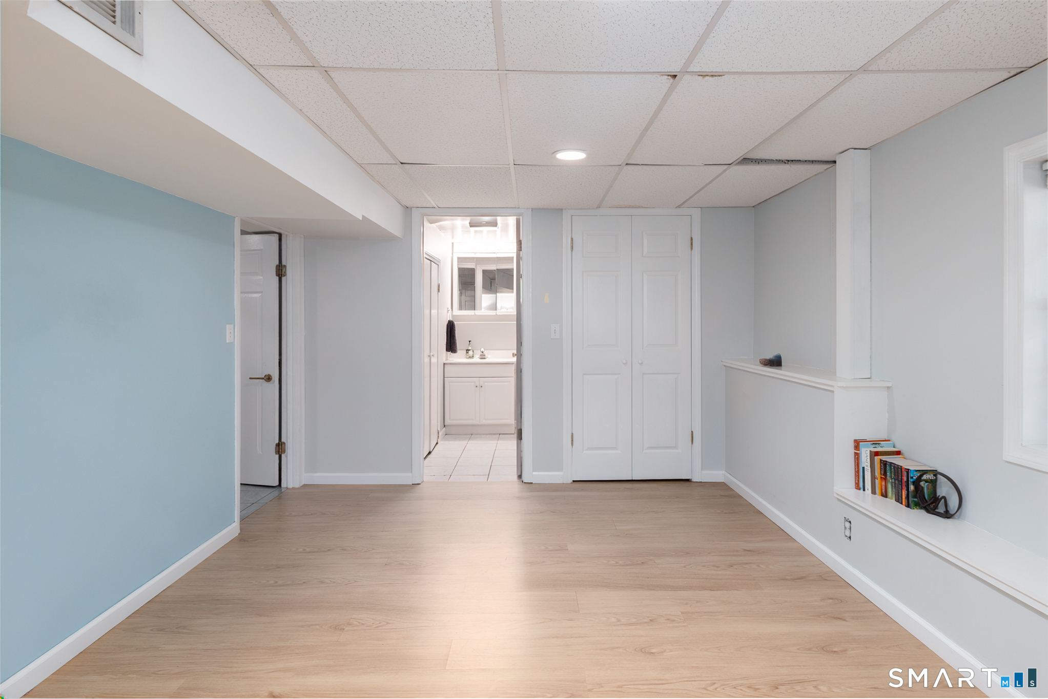 15 Sarah Drive Oxford CT 06478