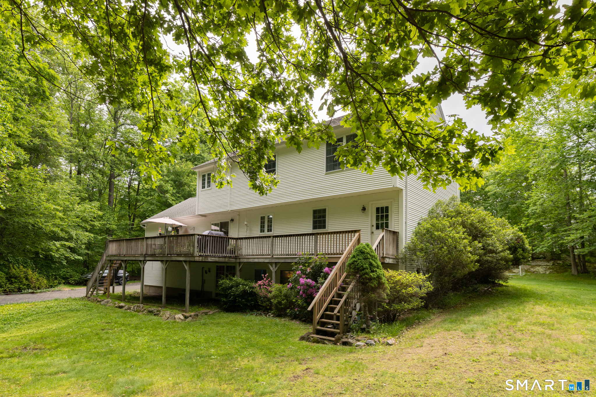 15 Sarah Drive Oxford CT 06478