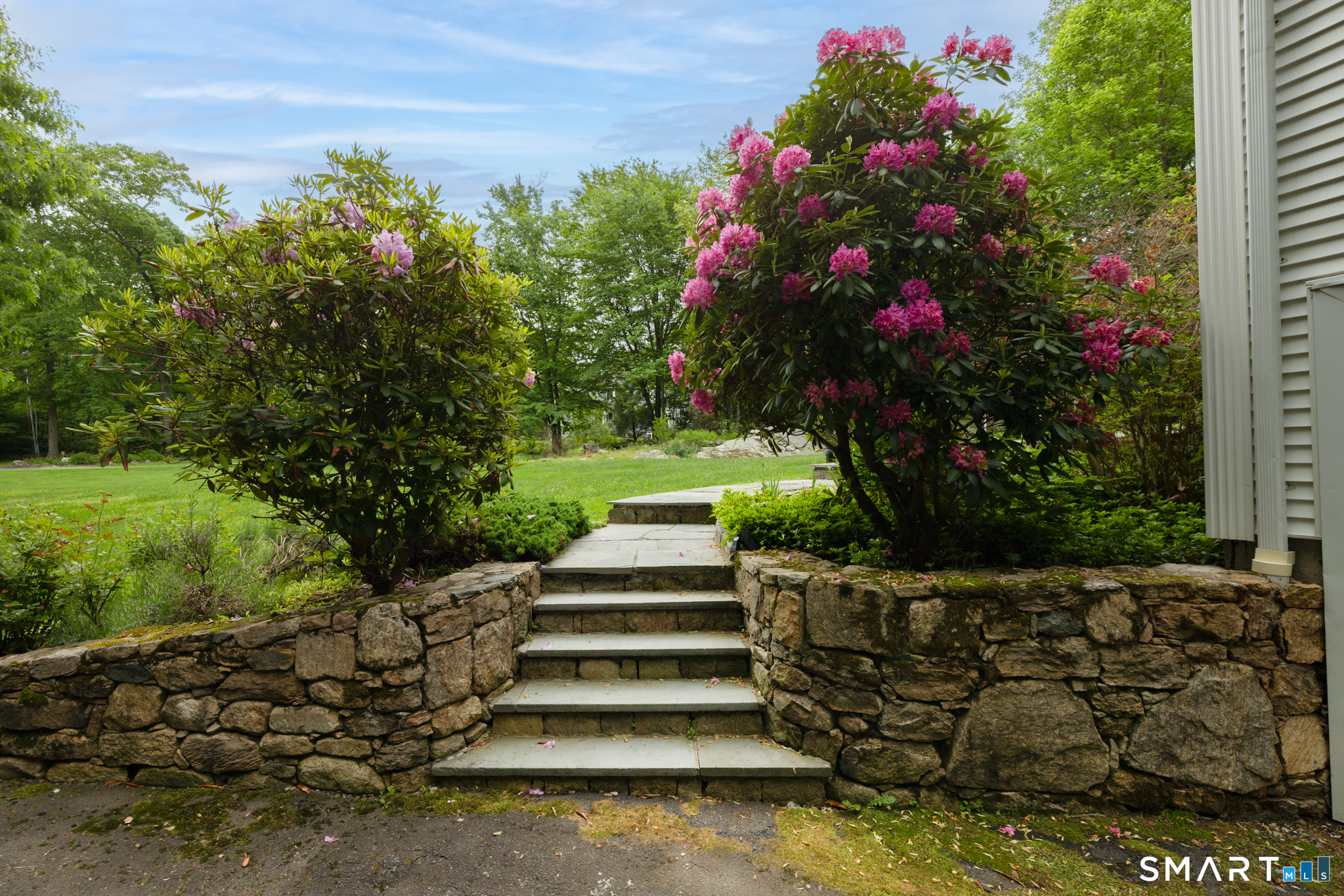 15 Sarah Drive Oxford CT 06478