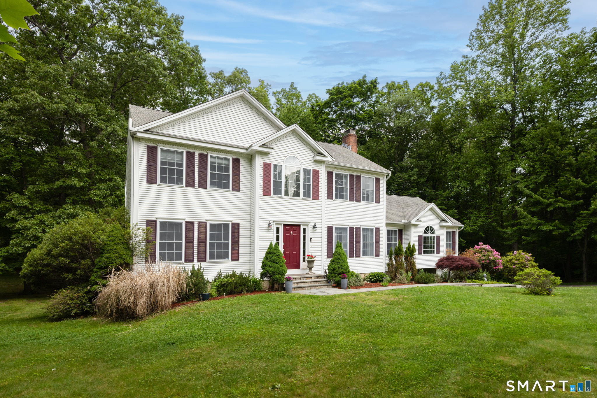 15 Sarah Drive Oxford CT 06478