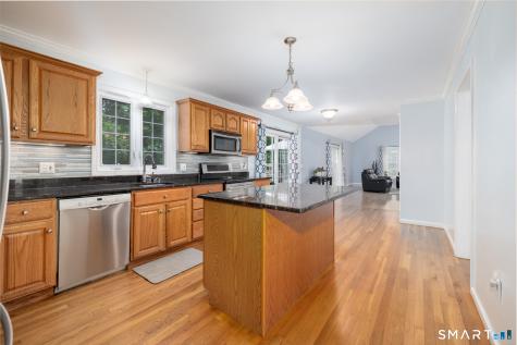 15 Sarah Drive Oxford CT 06478