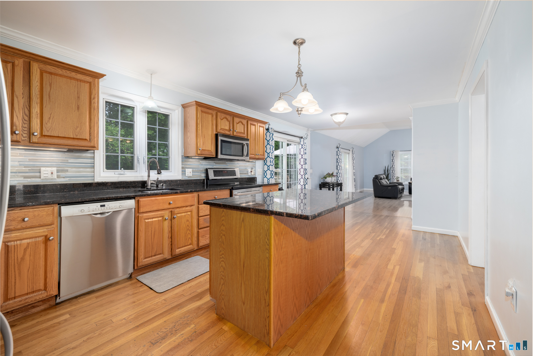 15 Sarah Drive Oxford CT 06478
