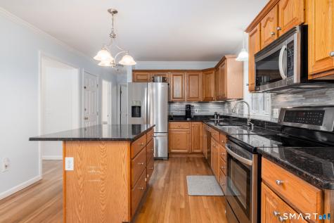 15 Sarah Drive Oxford CT 06478