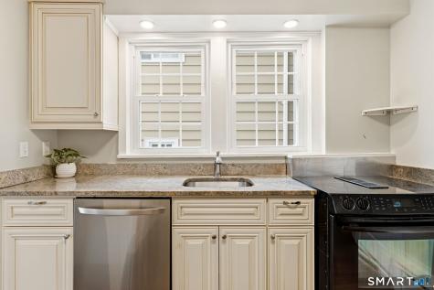 31 Puritan Lane Stamford CT 06906