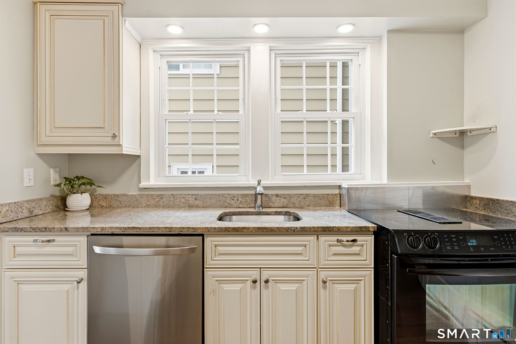 31 Puritan Lane Stamford CT 06906
