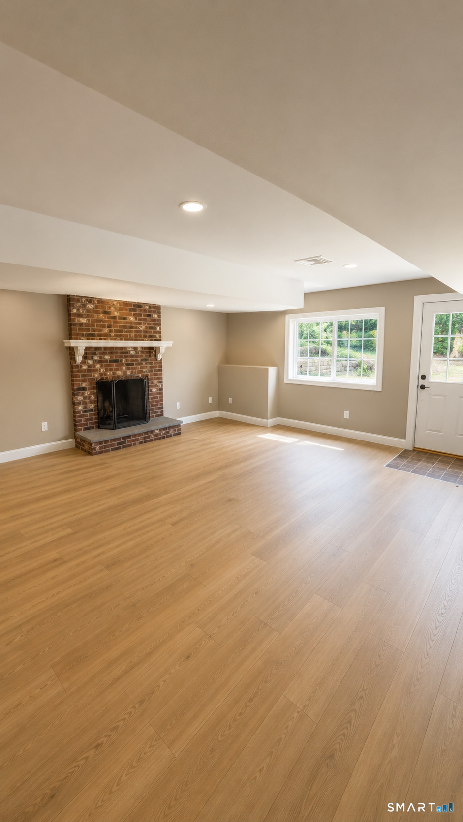 48 Cider Mill Heights Granby CT 06060