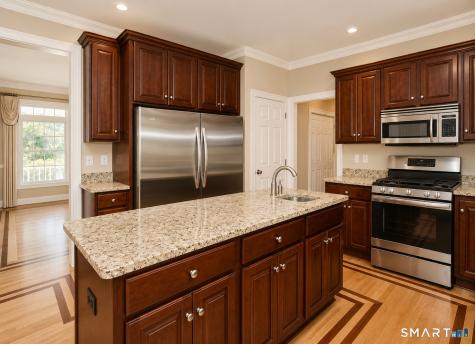 48 Cider Mill Heights Granby CT 06060