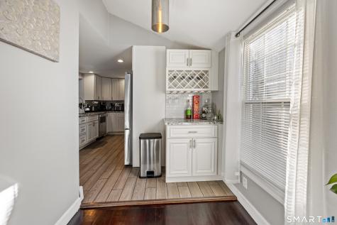 28 Woodmere Road West Hartford CT 06119