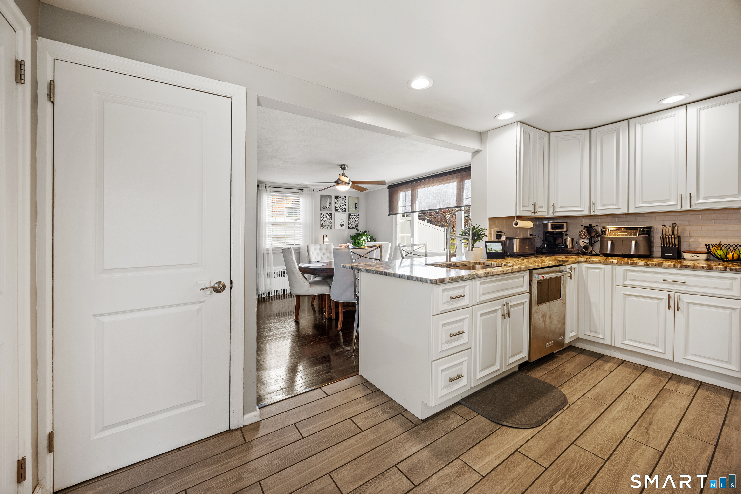 28 Woodmere Road West Hartford CT 06119