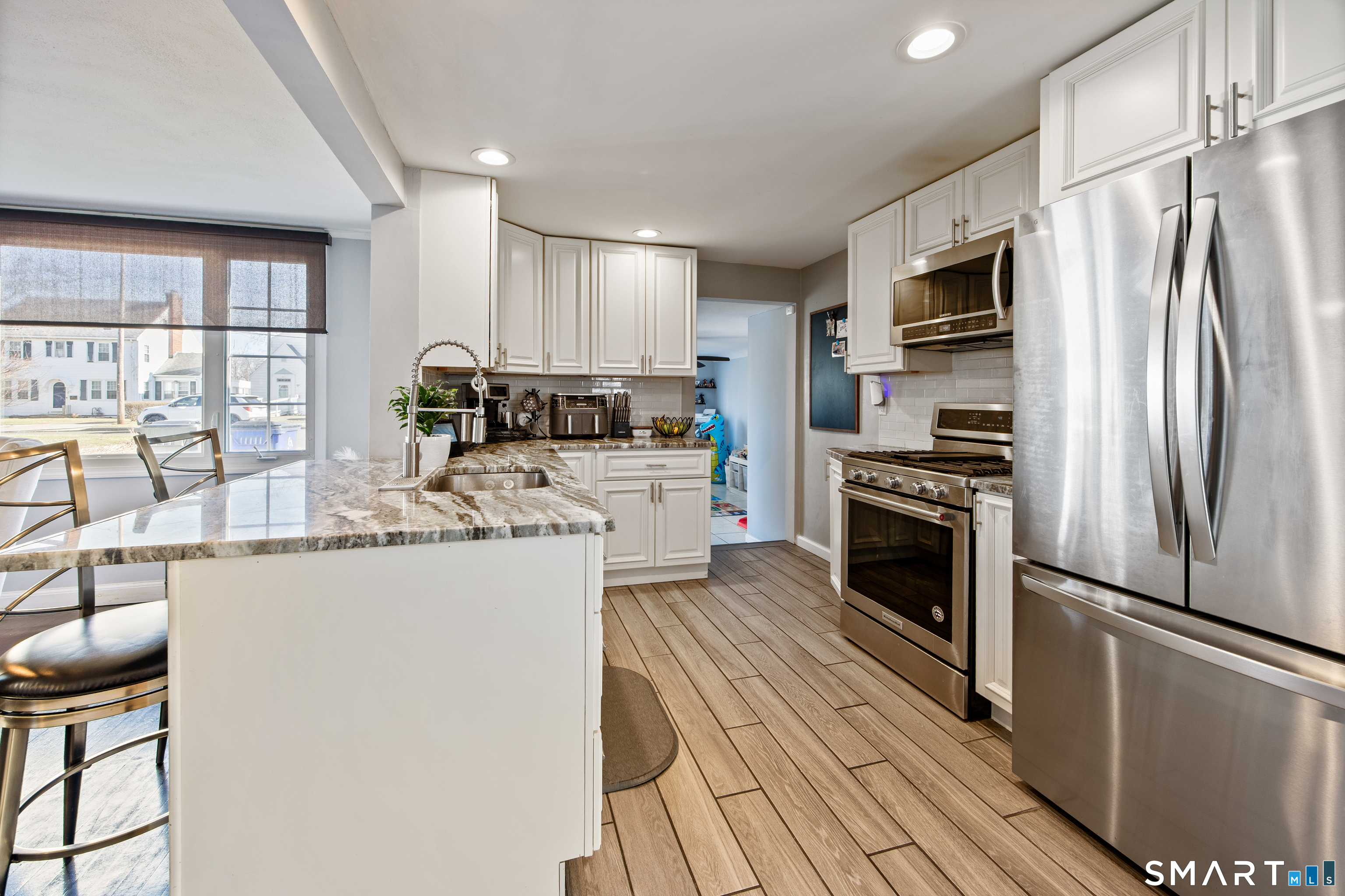 28 Woodmere Road West Hartford CT 06119