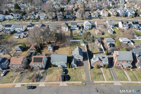 28 Woodmere Road West Hartford CT 06119