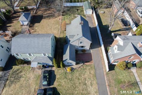 28 Woodmere Road West Hartford CT 06119