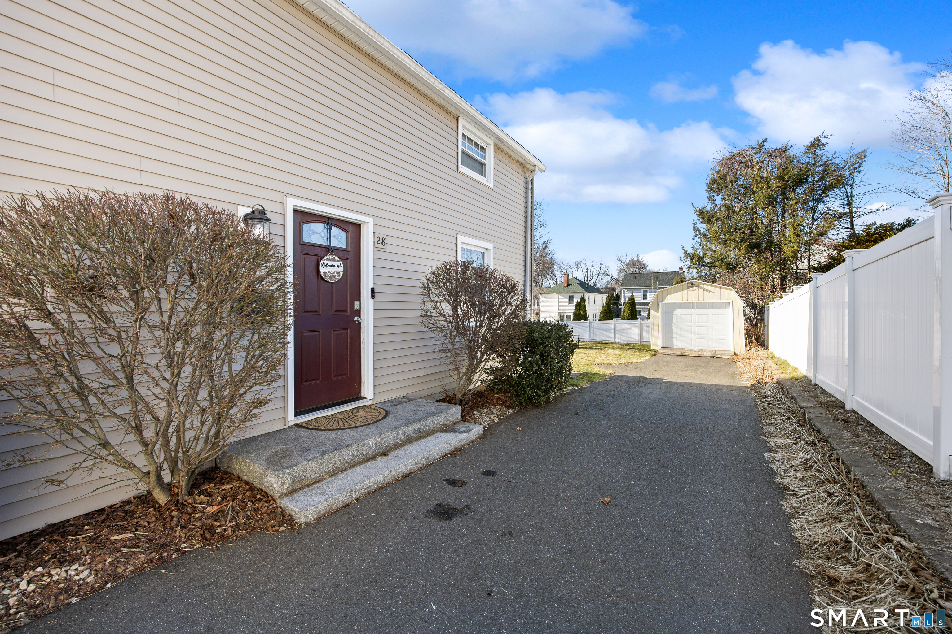 28 Woodmere Road West Hartford CT 06119