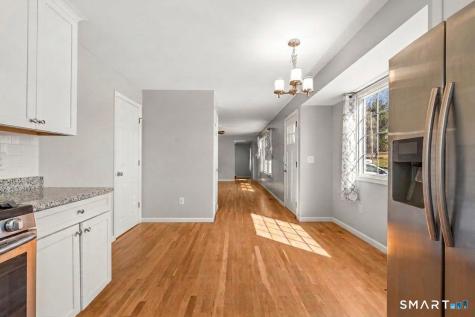 10 Karen Boulevard Newtown CT 06470