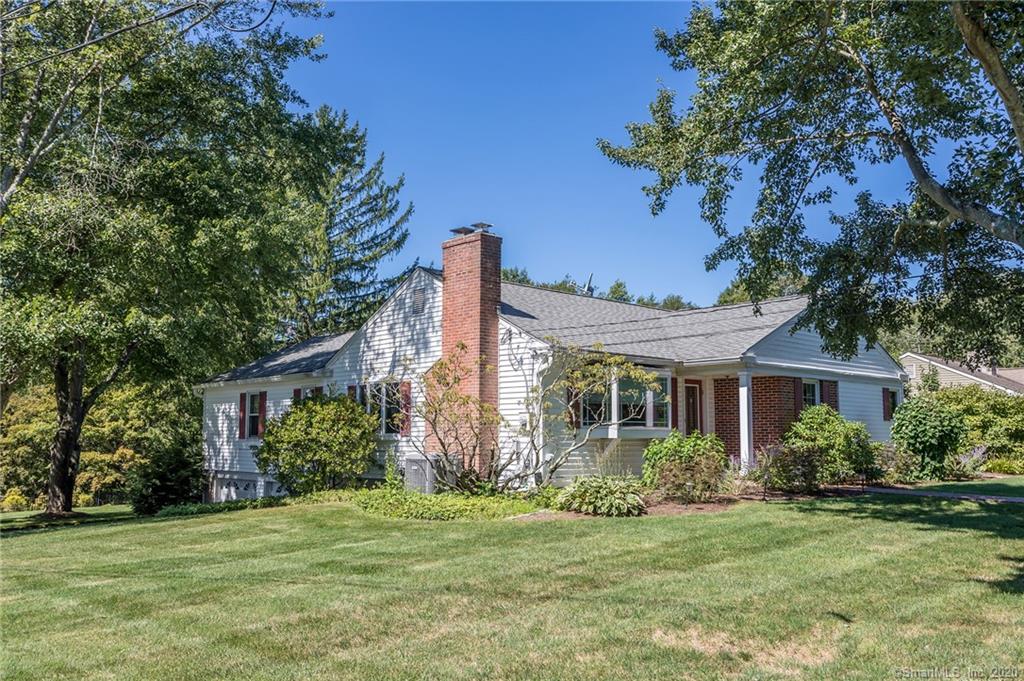 36 Macbean Drive New Fairfield CT 06812