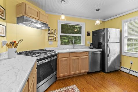 94 Glen Road Newtown CT 06482