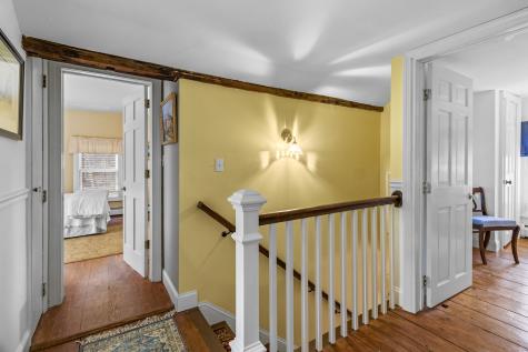 94 Glen Road Newtown CT 06482