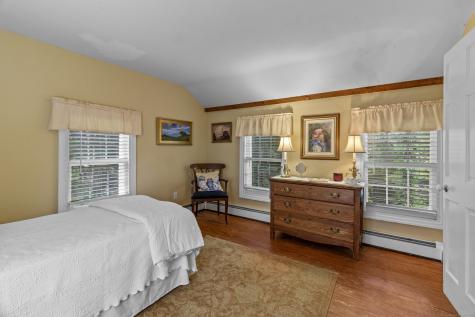 94 Glen Road Newtown CT 06482