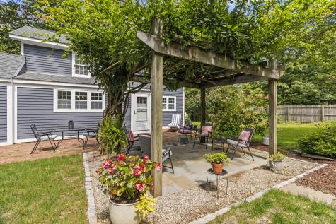 94 Glen Road Newtown CT 06482