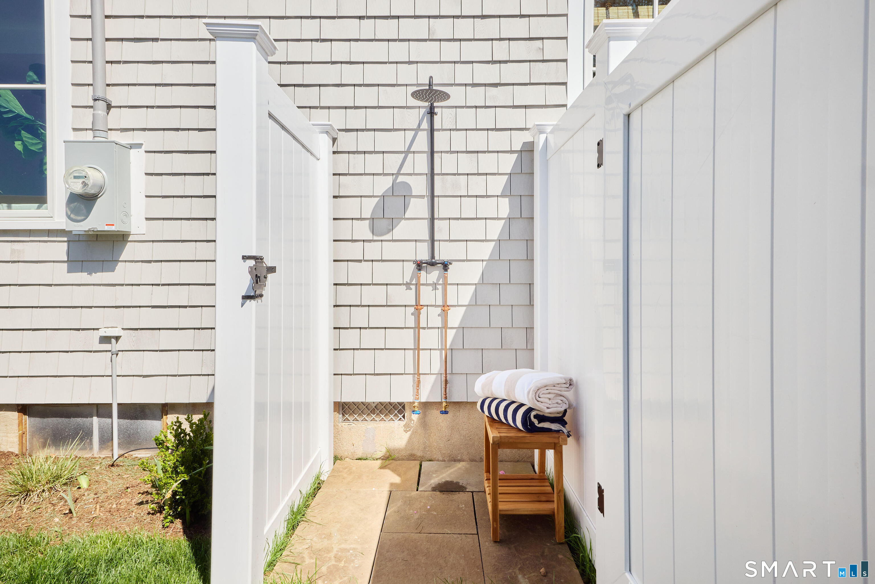 26 Bassett Lane Madison CT 06443