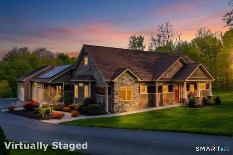 17 Decubellis Court Putnam CT 06260