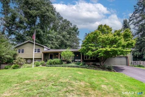 16 Pinewood Shores Sherman CT 06784