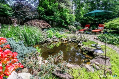 16 Pinewood Shores Sherman CT 06784