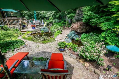 16 Pinewood Shores Sherman CT 06784