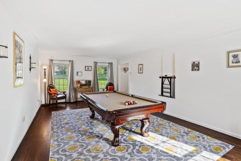 7 Guardhouse Drive Redding CT 06896