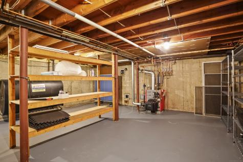 7 Guardhouse Drive Redding CT 06896