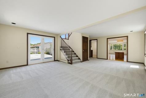 17 Riverside Drive Vernon CT 06066