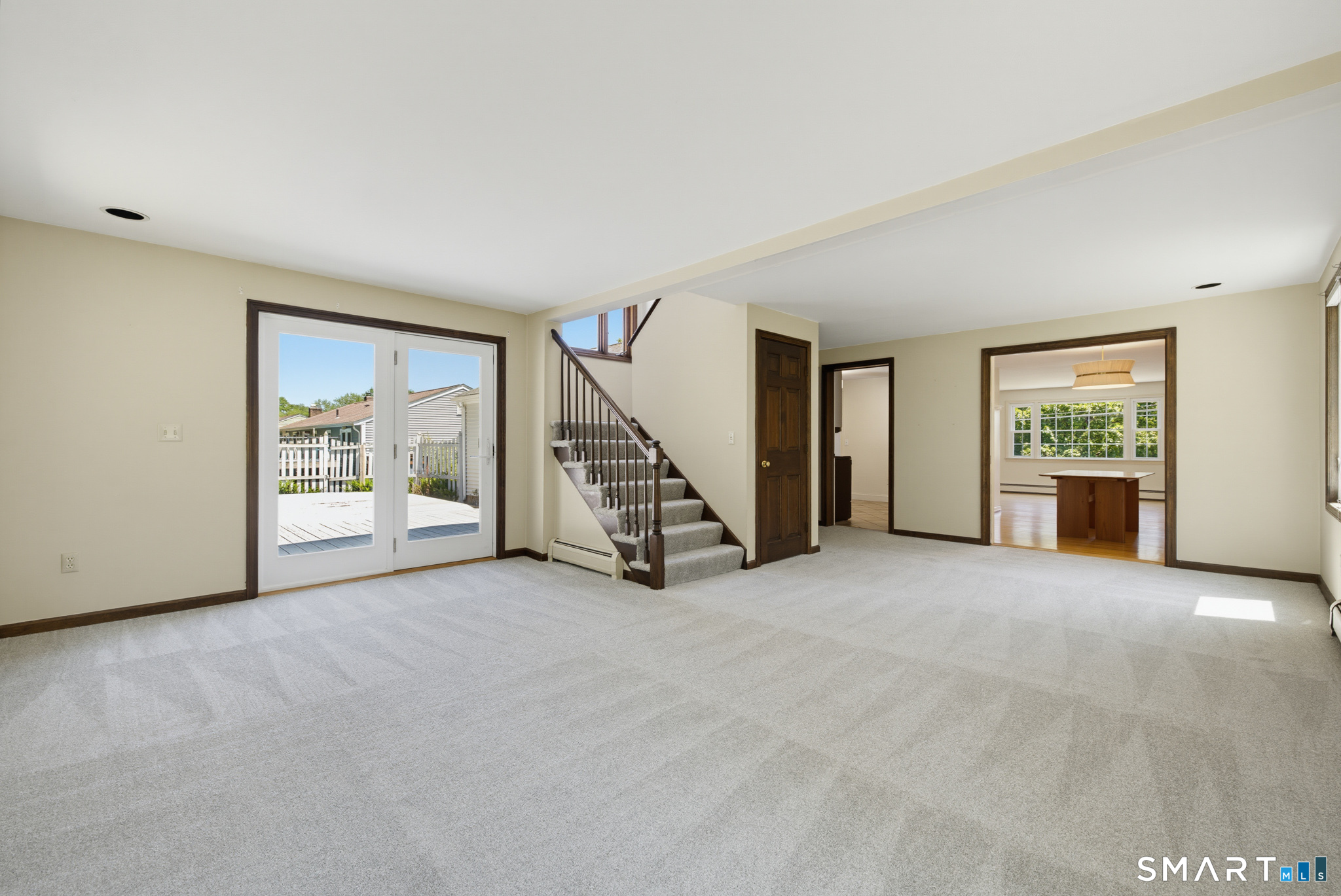 17 Riverside Drive Vernon CT 06066