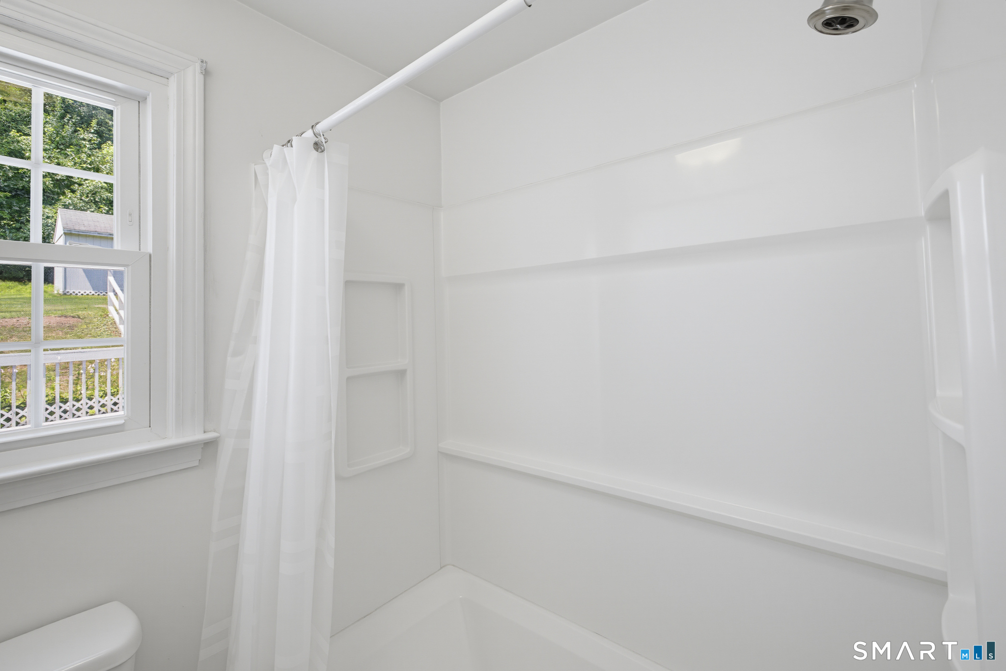 17 Riverside Drive Vernon CT 06066