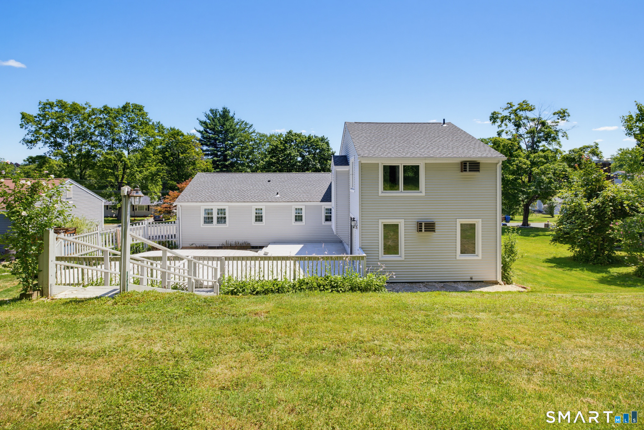 17 Riverside Drive Vernon CT 06066