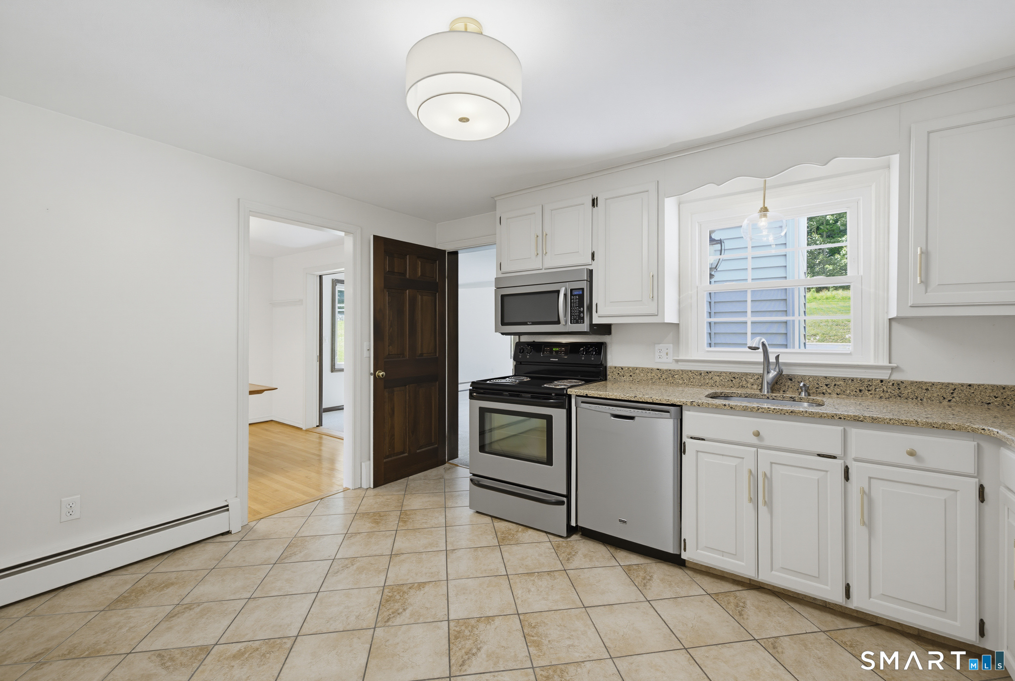 17 Riverside Drive Vernon CT 06066
