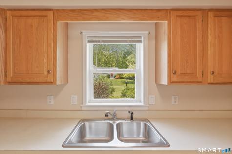 21 Hillcrest Drive Montville CT 06382