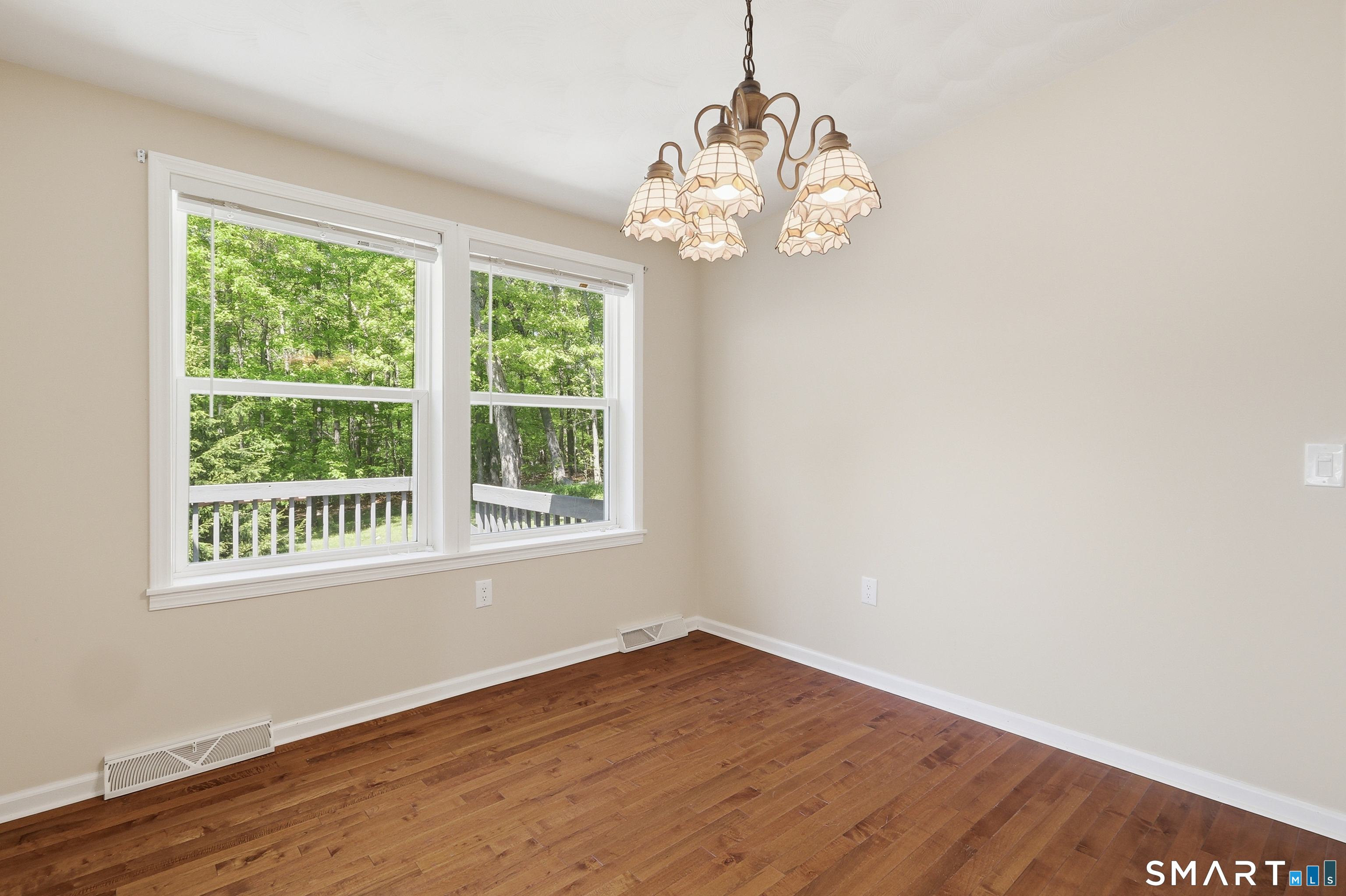 21 Hillcrest Drive Montville CT 06382