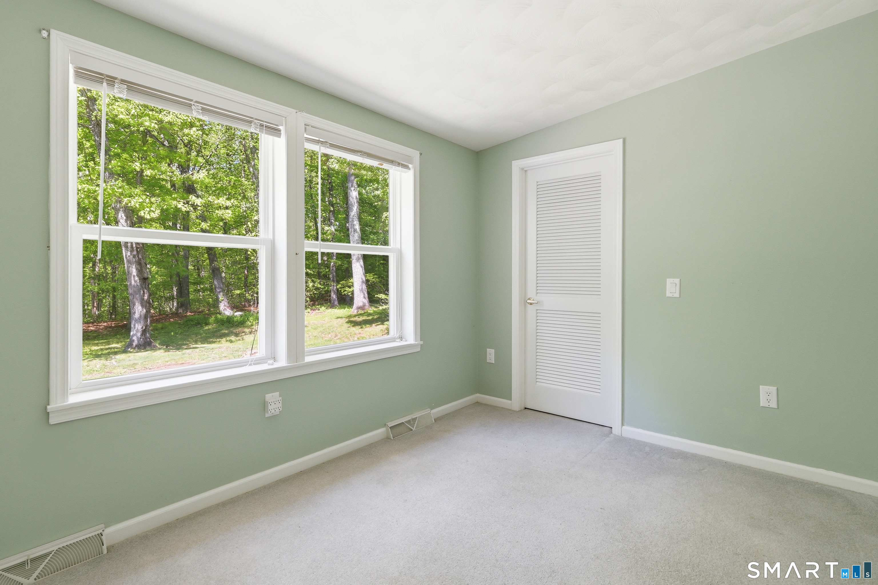 21 Hillcrest Drive Montville CT 06382