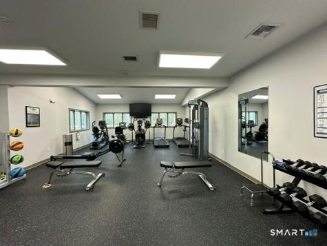 21 Hillcrest Drive Montville CT 06382