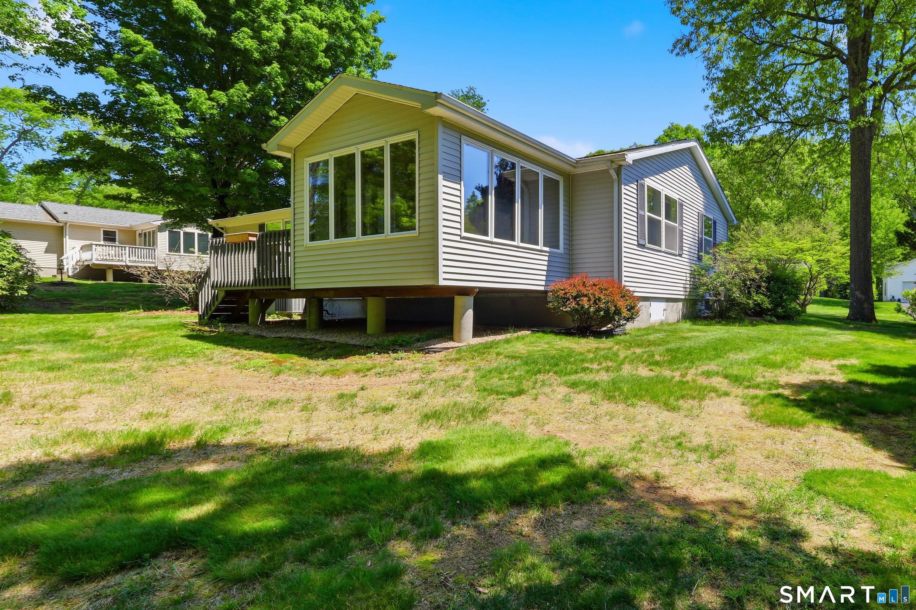 21 Hillcrest Drive Montville CT 06382
